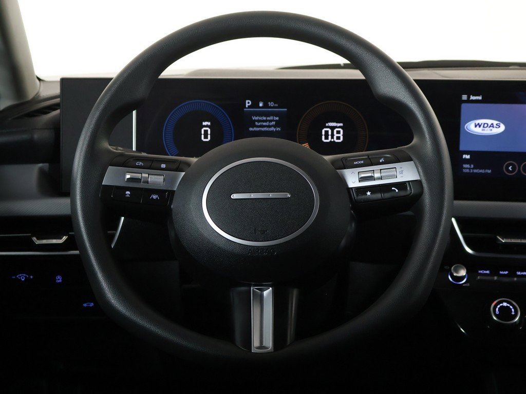 Used 2025 Hyundai Sonata SE image 32