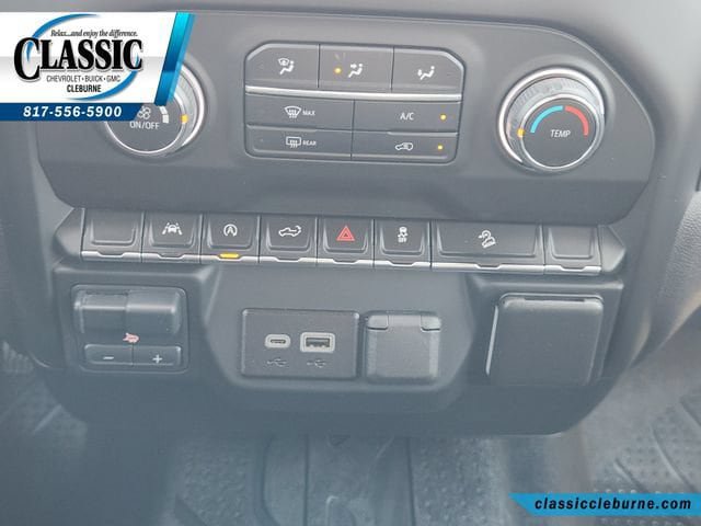Used 2024 Chevrolet Silverado 1500 Custom Trail Boss w/ LPO, Dark Essentials Package AWD/4WD image 20