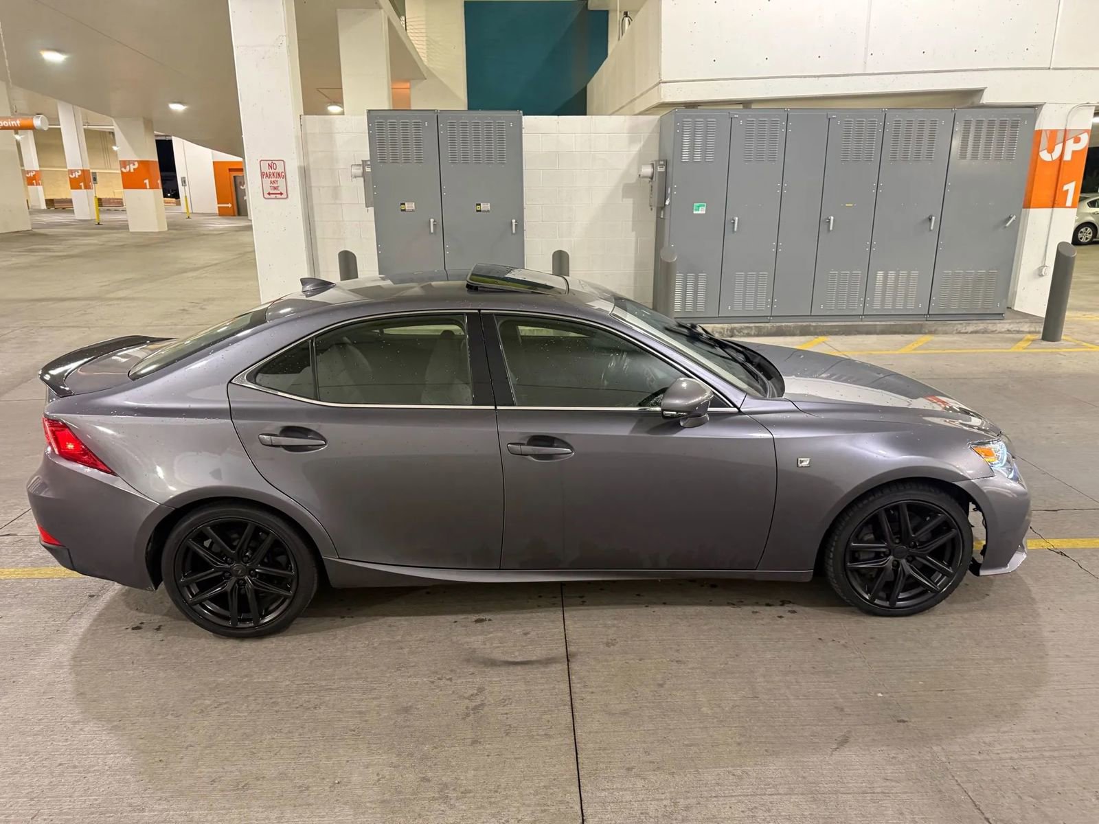 Used 2016 Lexus IS 300 IS 300 Sedan 4D w/ F Sport Package image 9