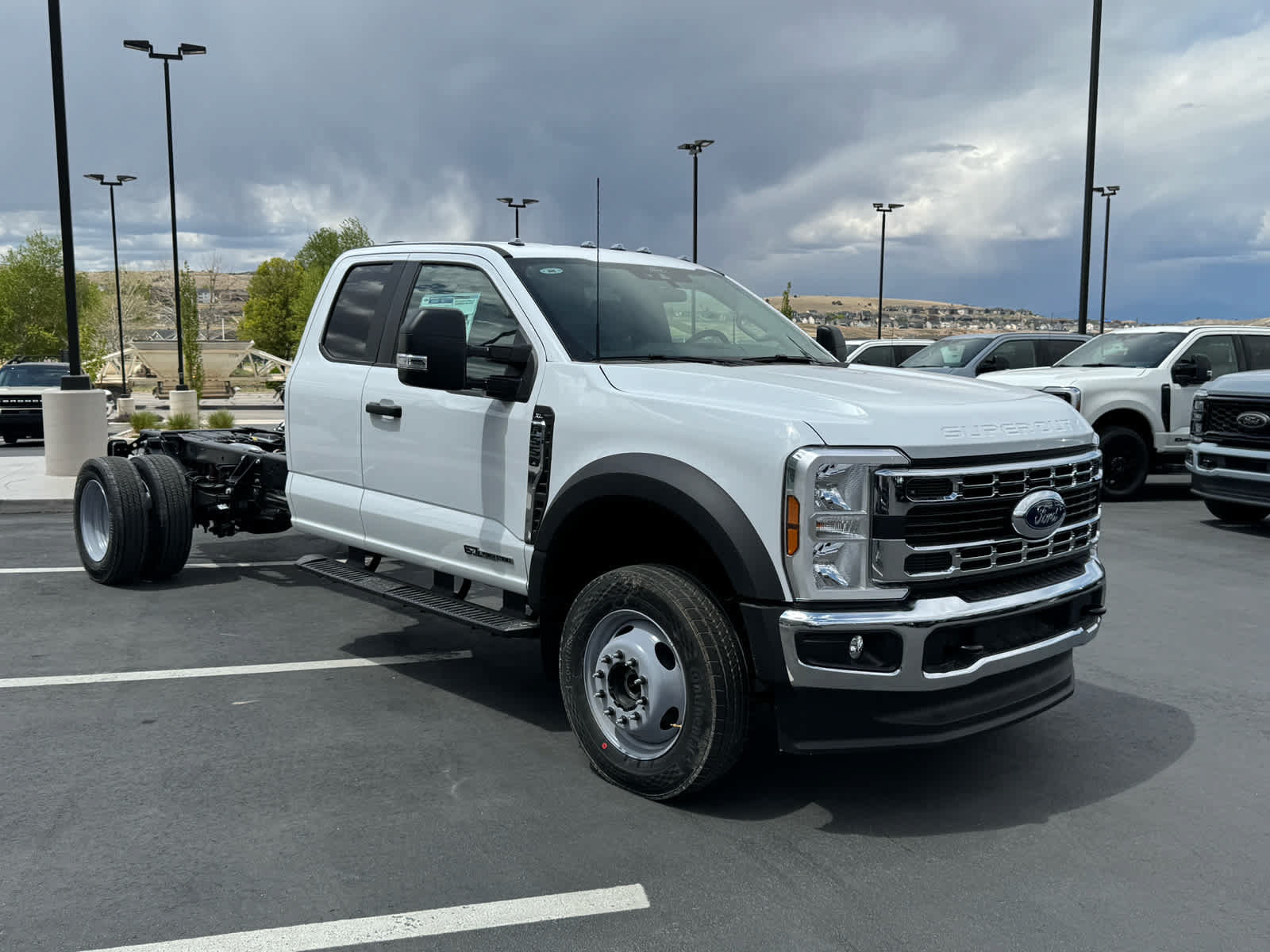 New 2026 Ford F550 4x4 SuperCab Super Duty w/ XL Chrome Package image 4