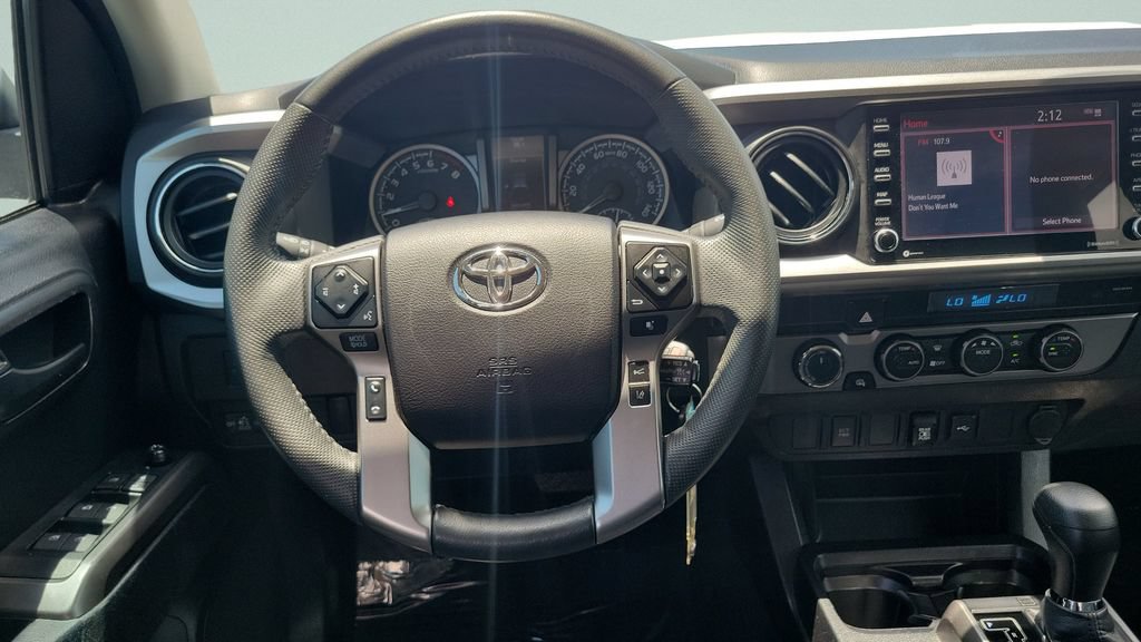 Certified 2021 Toyota Tacoma SR5 AWD/4WD image 12