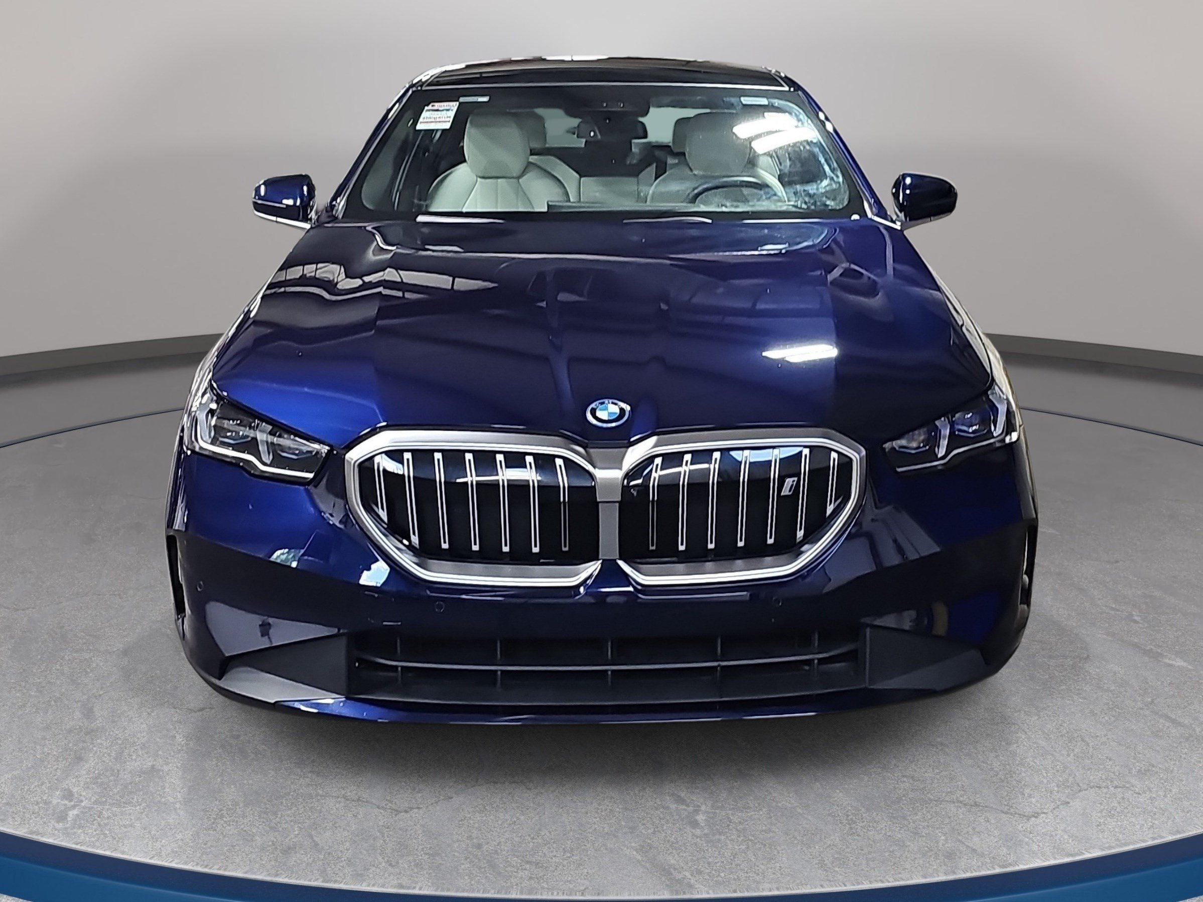 Certified 2026 BMW i5 eDrive40 RWD image 2