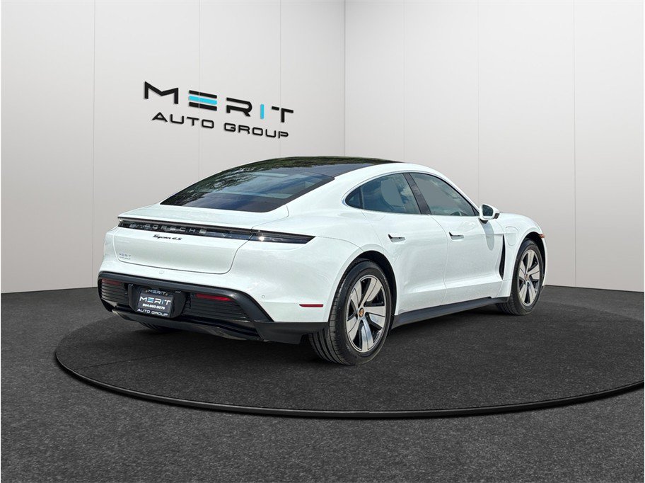 Used 2021 Porsche Taycan 4S w/ Premium Package AWD/4WD image 9