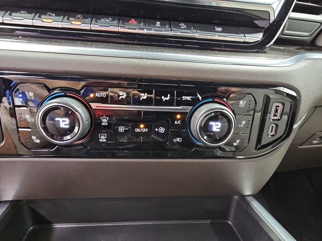 Certified 2024 Chevrolet Silverado 1500 LTZ AWD/4WD image 21