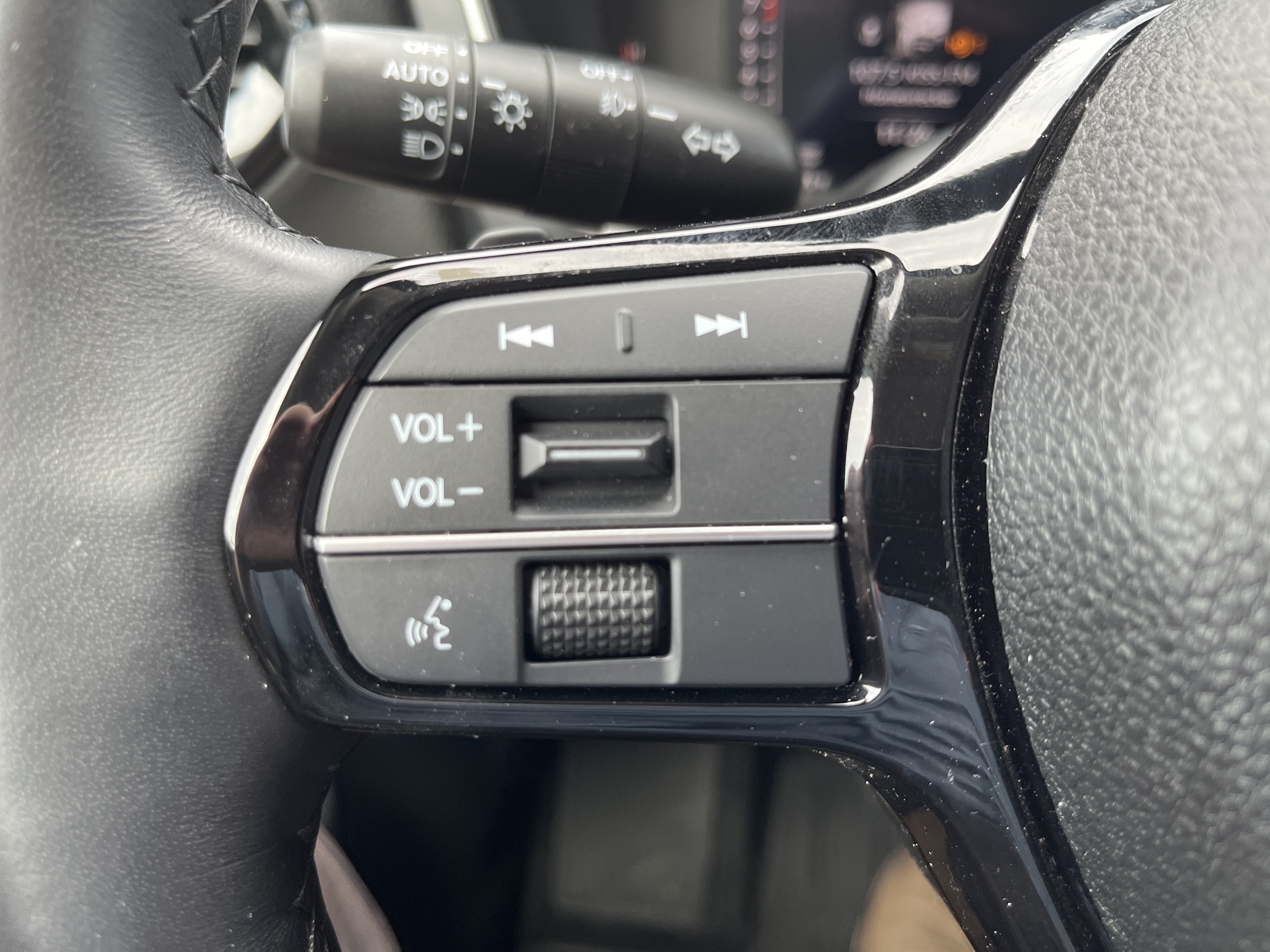 Certified 2024 Honda Pilot Elite image 21