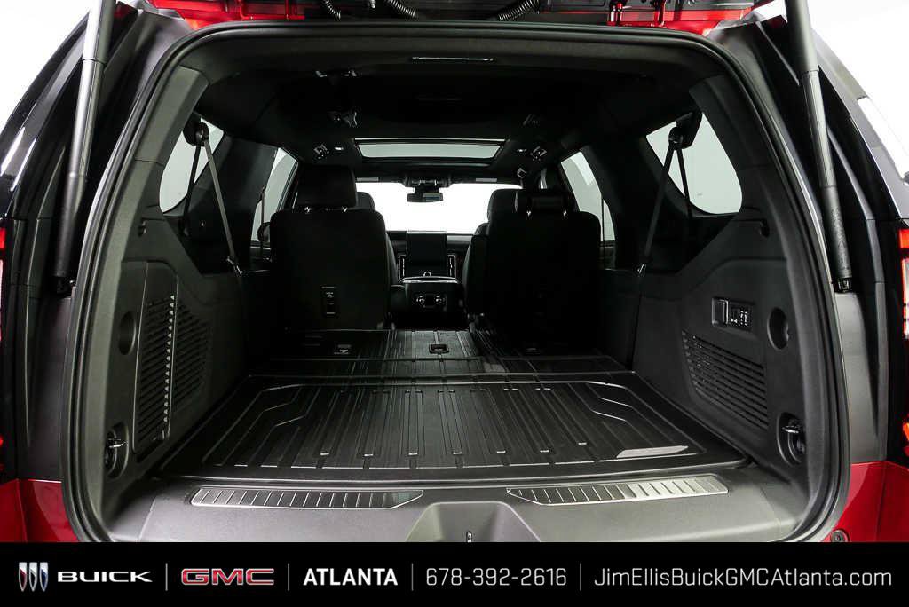New 2026 GMC Yukon XL Denali w/ Sun & Power Step Package AWD/4WD image 32