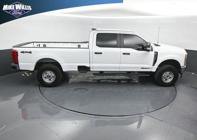 Used 2025 Ford F250 XL w/ XL Chrome Package image 16