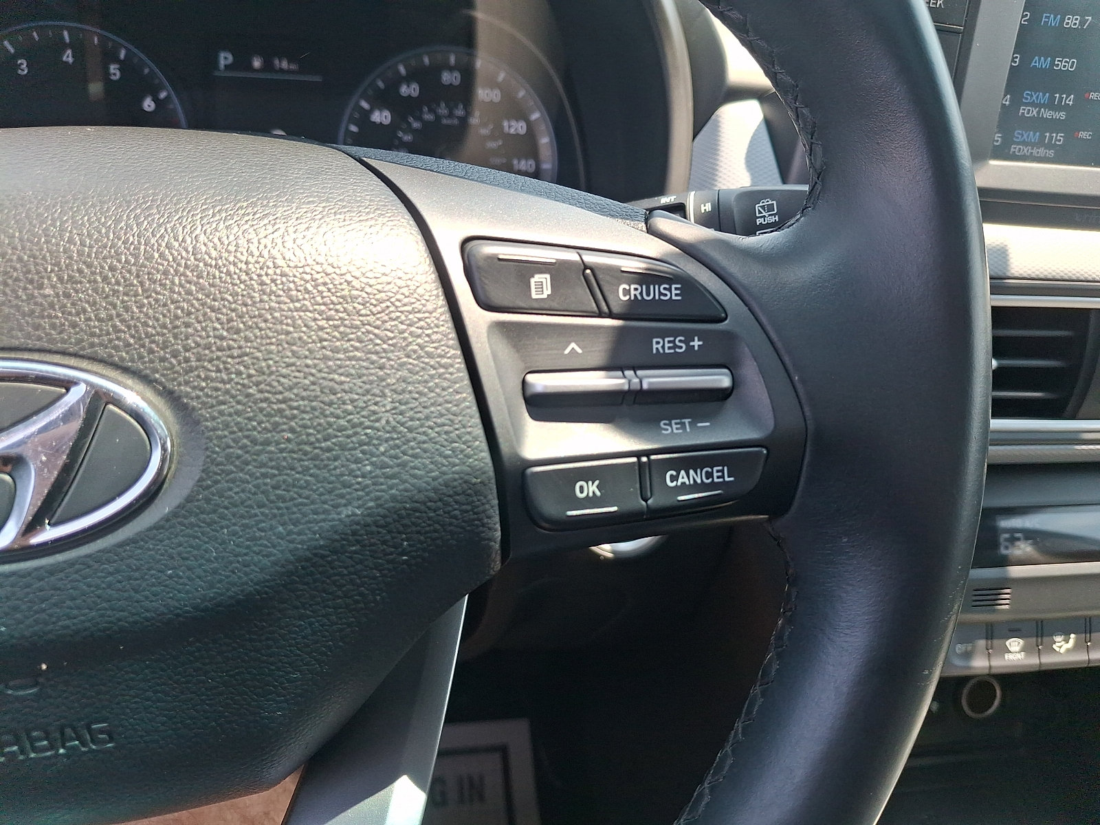 Used 2020 Hyundai Kona Limited AWD/4WD image 22