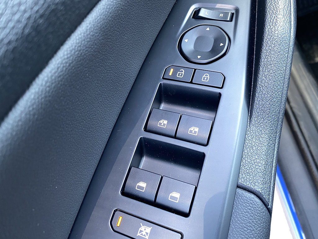 New 2026 Kia Sportage EX FWD image 11