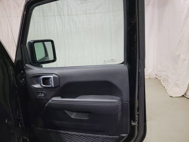 Used 2021 Jeep Wrangler Unlimited Sahara w/ Cold Weather Group image 54