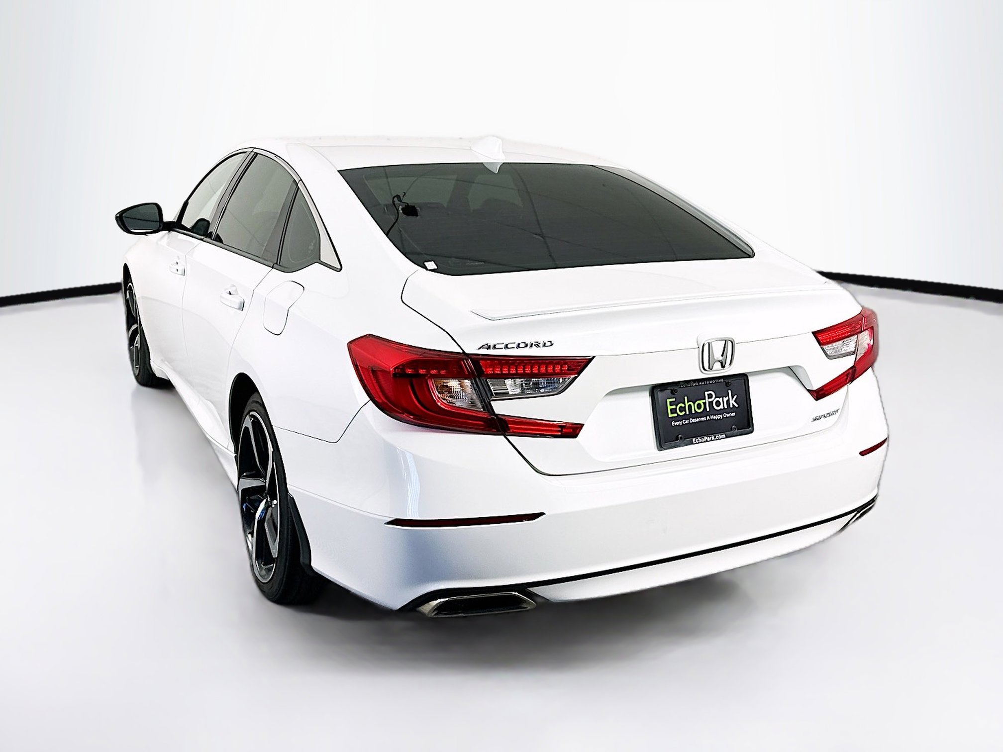 Used 2019 Honda Accord Sport image 5