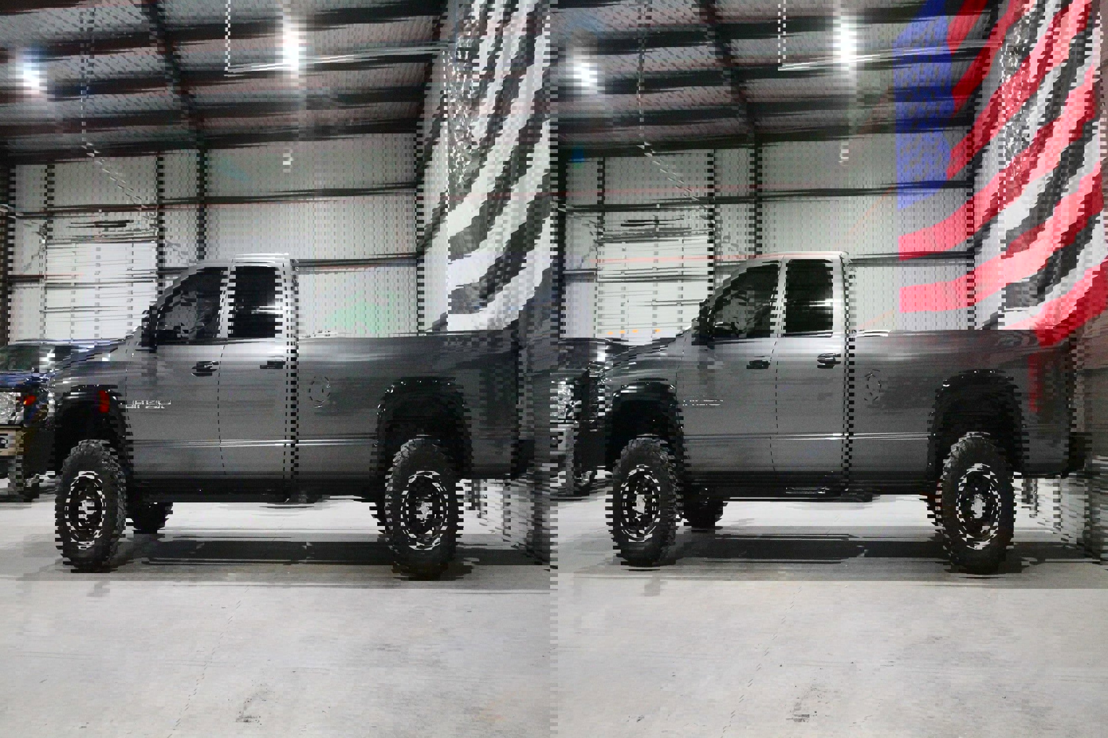 Used 2003 Dodge Ram 2500 Truck SLT image 6