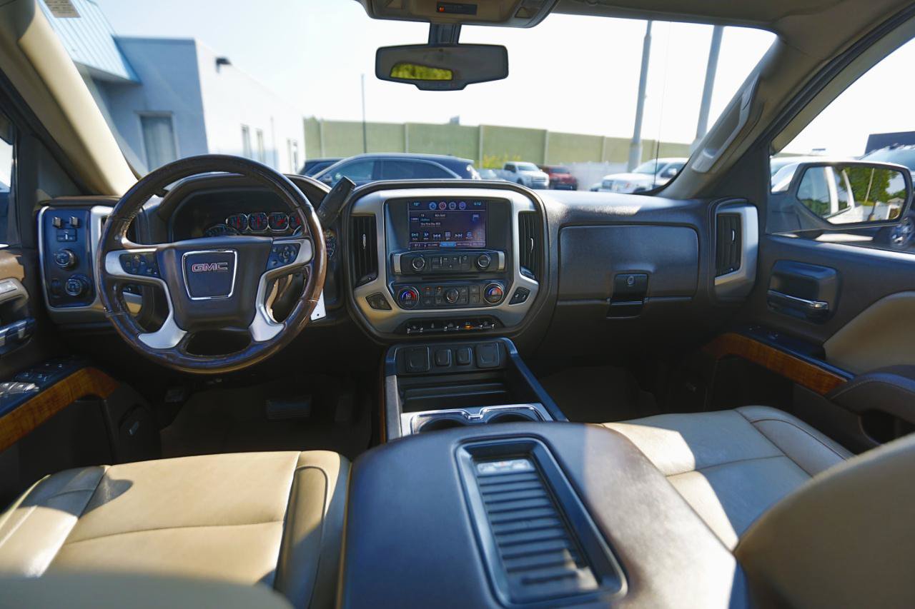 Used 2017 GMC Sierra 1500 SLT w/ SLT Premium Package AWD/4WD image 11