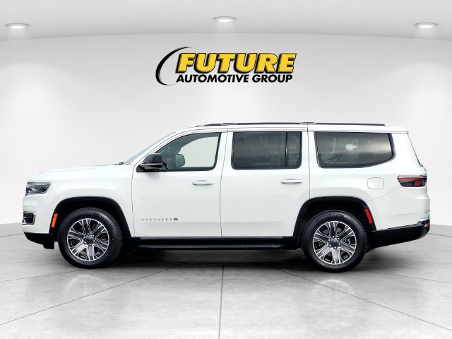 Used 2024 Jeep Wagoneer Series II AWD/4WD image 7
