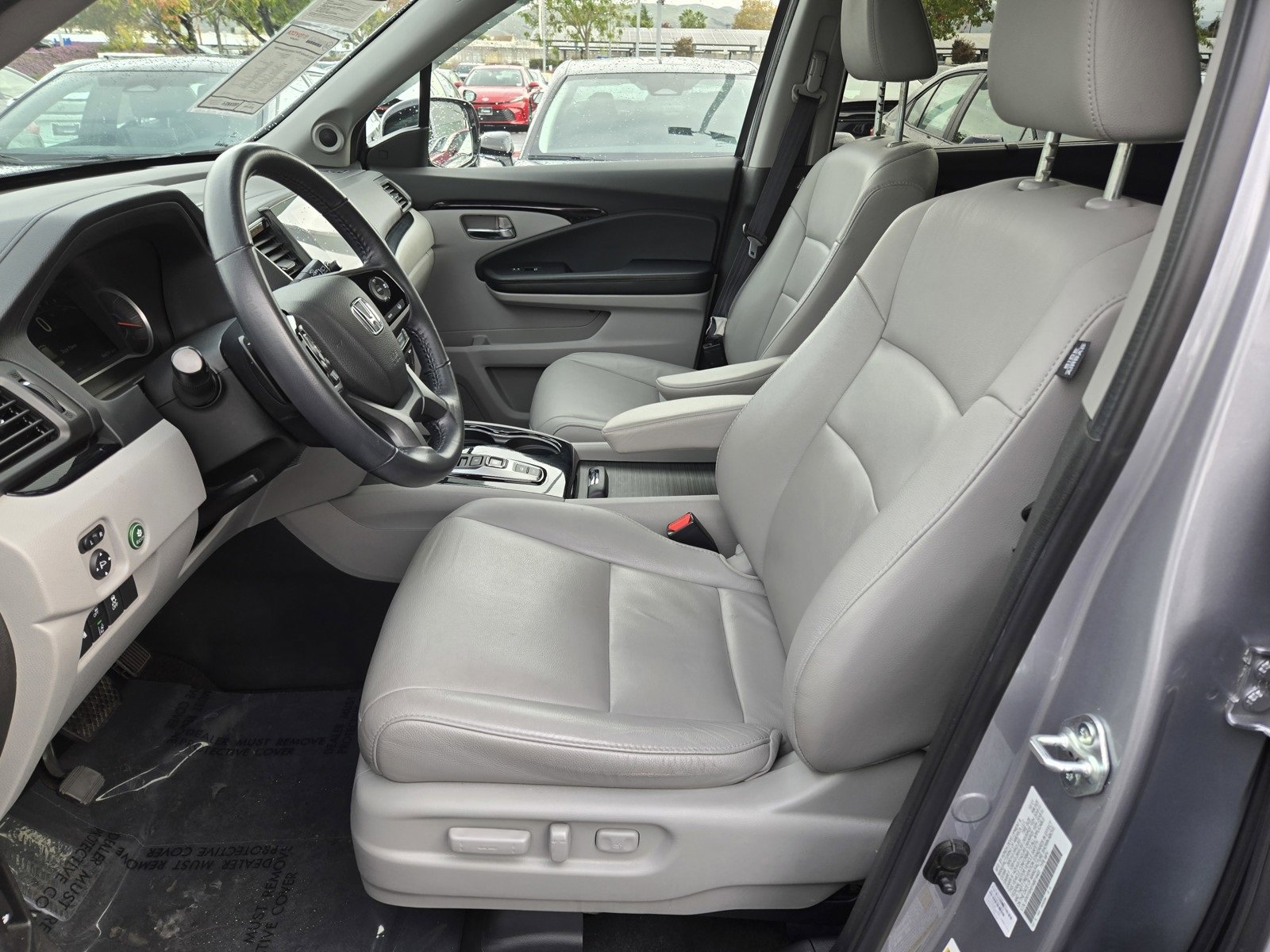 Used 2022 Honda Pilot Touring image 17