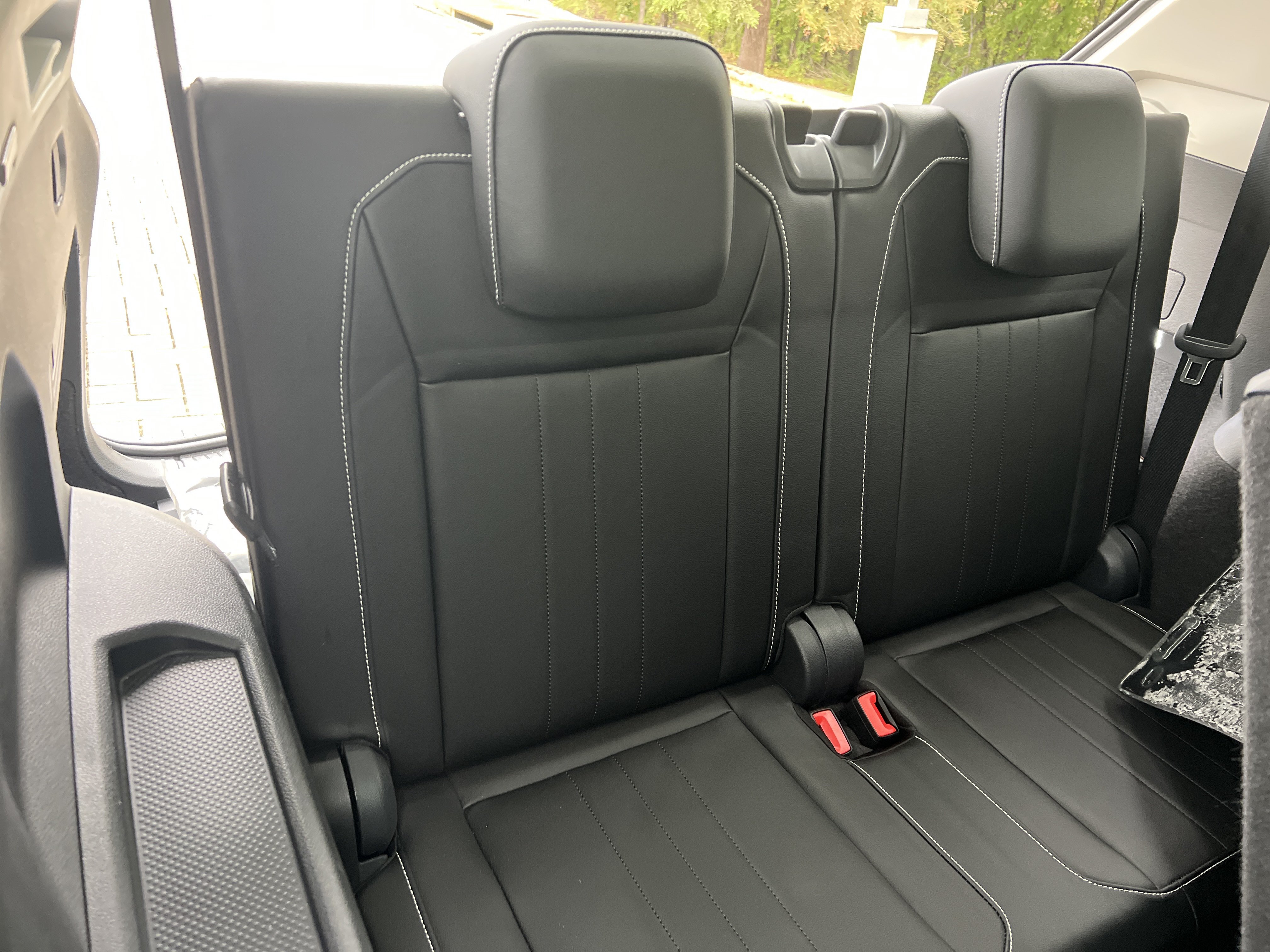 Certified 2023 Volkswagen Tiguan SE w/ Panoramic Sunroof Package FWD image 27