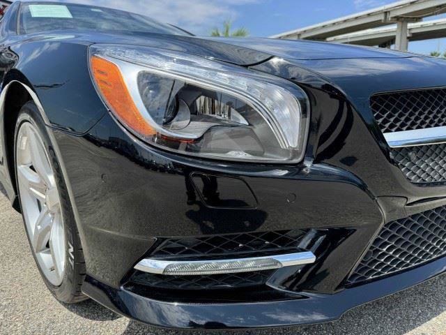 Used 2016 Mercedes-Benz SL 400 image 12