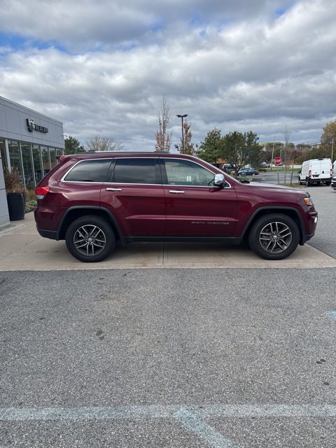 Certified 2018 Jeep Grand Cherokee Limited image 8