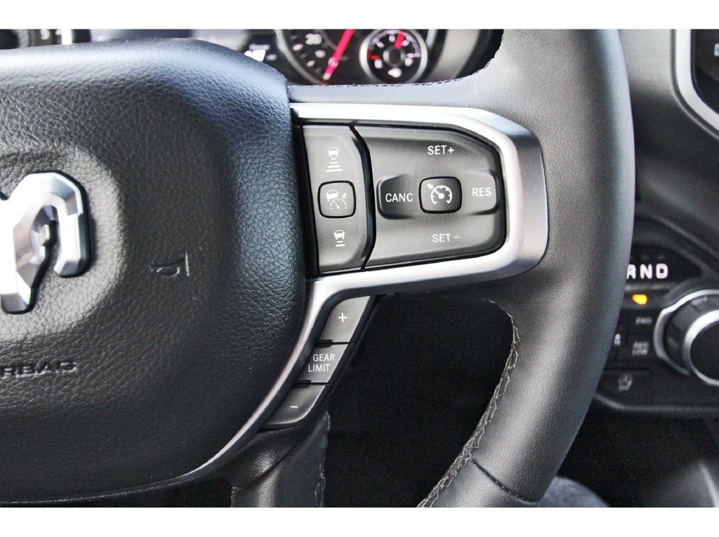 Used 2025 RAM 1500 Big Horn AWD/4WD image 19