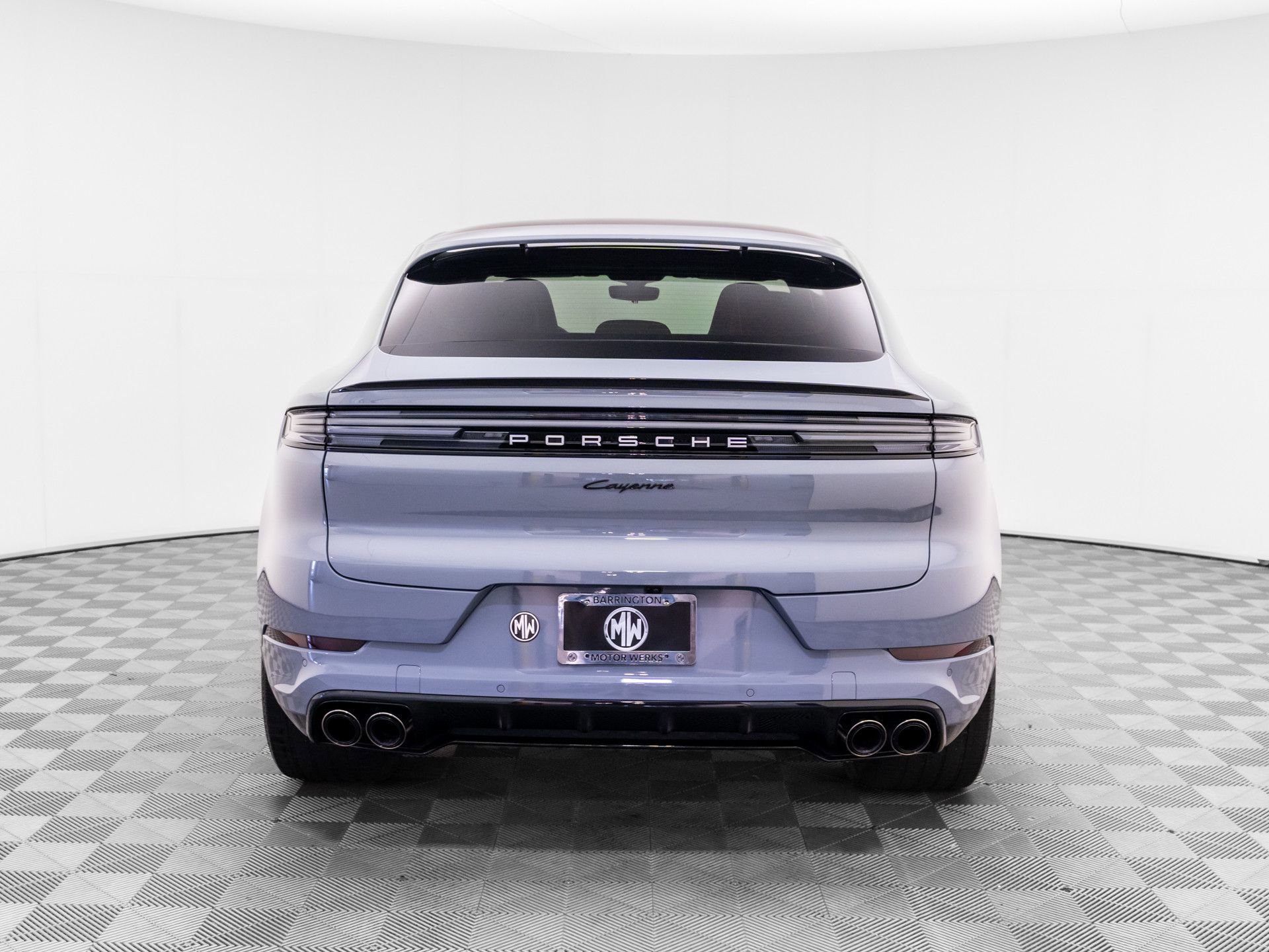 Certified 2025 Porsche Cayenne Coupe AWD/4WD image 4