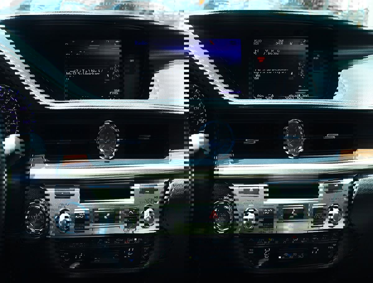 Used 2017 Lexus ES 350 image 43