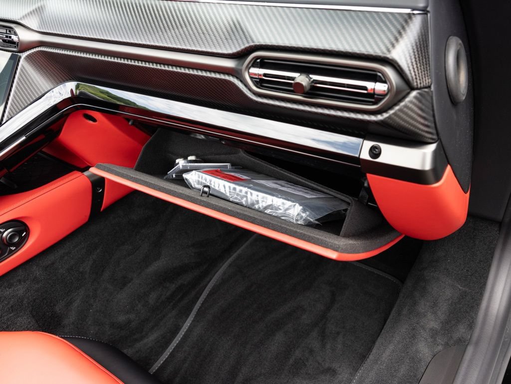New 2026 Aston Martin V8 Vantage S RWD image 50