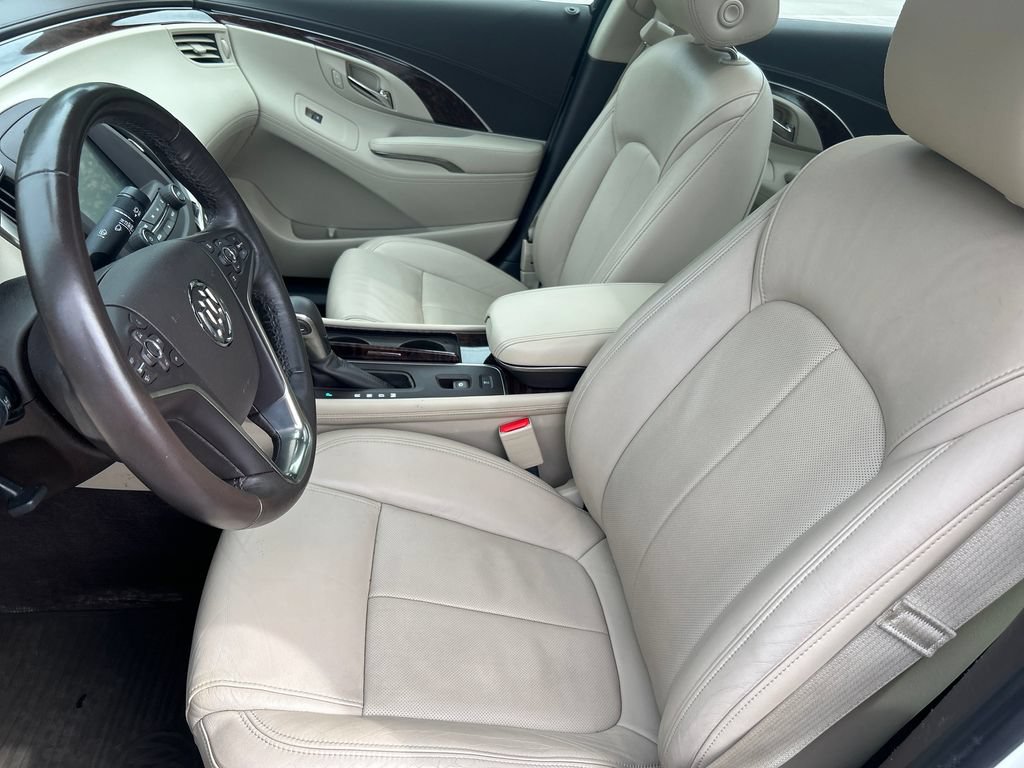 Used 2016 Buick LaCrosse Premium w/ Driver Confidence Package #1 AWD/4WD image 13