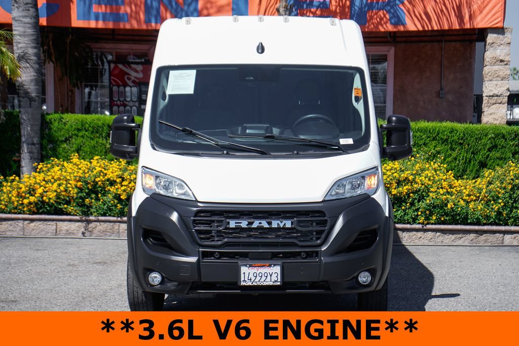 Used 2024 RAM ProMaster 2500 w/ Safety Group FWD image 3