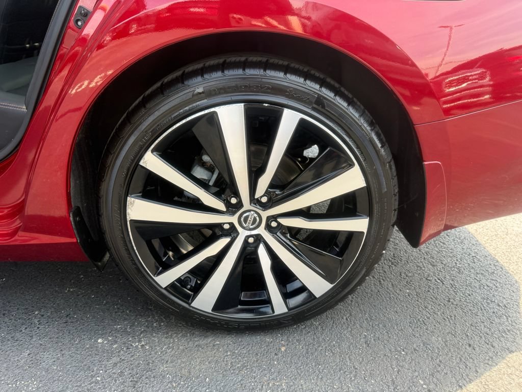 Used 2020 Nissan Altima 2.5 SR w/ Premium Package FWD image 35