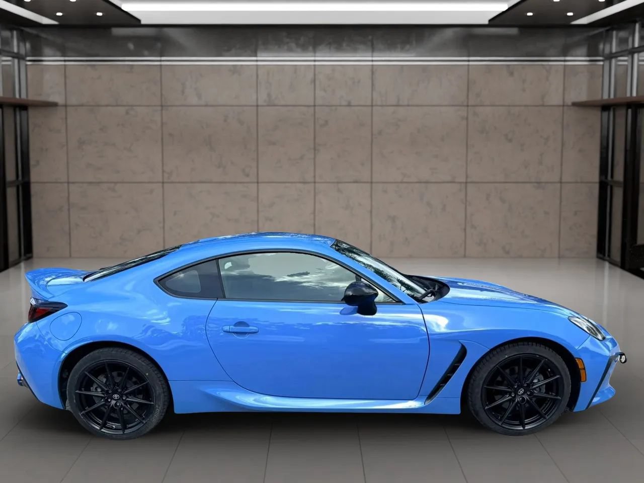Used 2023 Toyota GR86 Premium RWD image 2