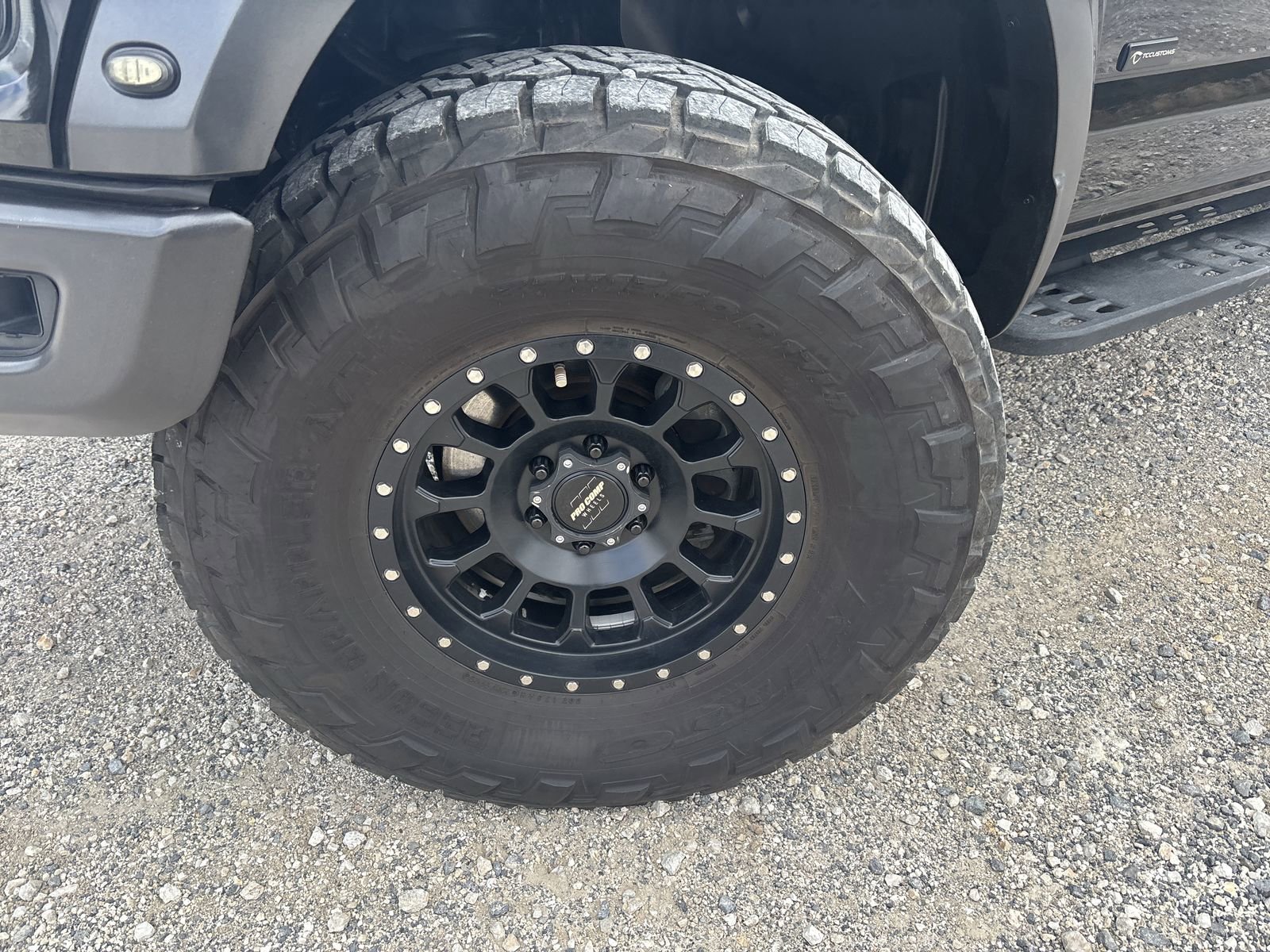 Used 2018 Ford F150 Raptor w/ Equipment Group 802A Luxury AWD/4WD image 10