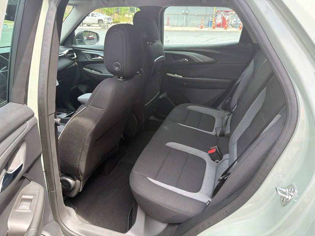 New 2026 Chevrolet TrailBlazer LS FWD image 12