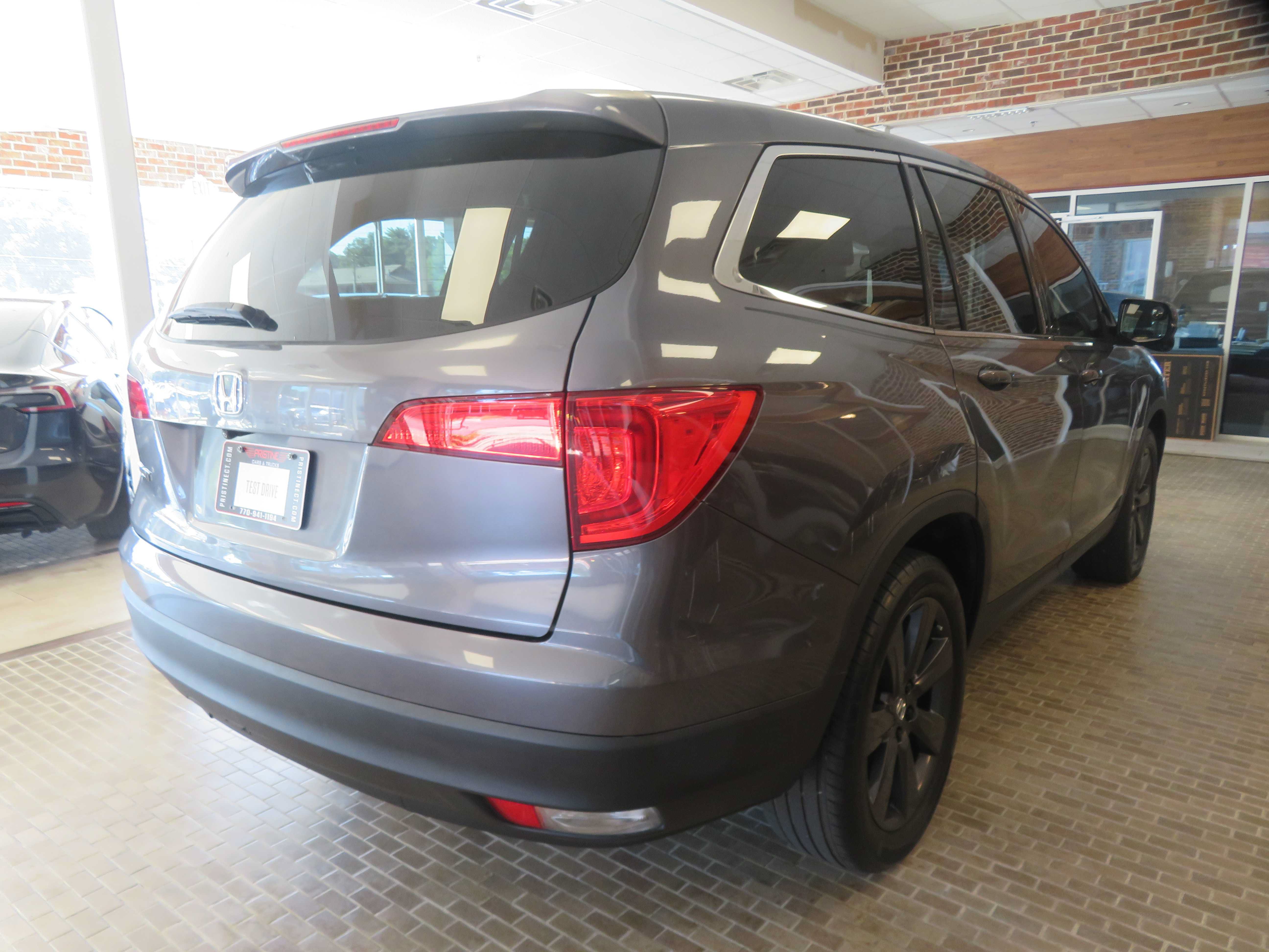 Used 2017 Honda Pilot EX-L image 4