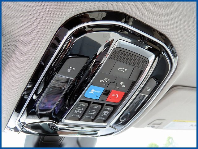 Used 2022 Jeep Grand Cherokee Overland w/ Luxury Tech Group IV image 20