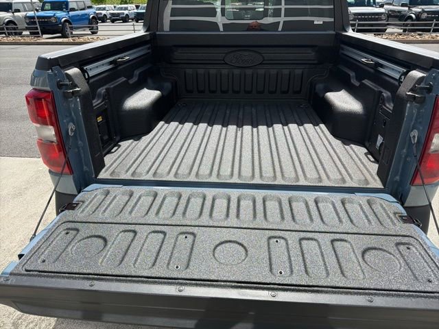 Certified 2025 Ford Maverick Lariat w/ 4K Tow Package AWD/4WD image 10