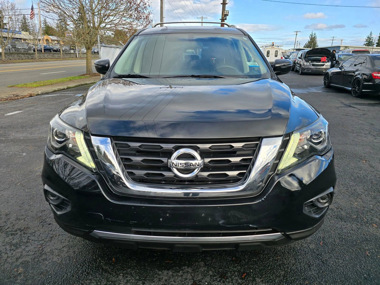Used 2019 Nissan Pathfinder S image 8