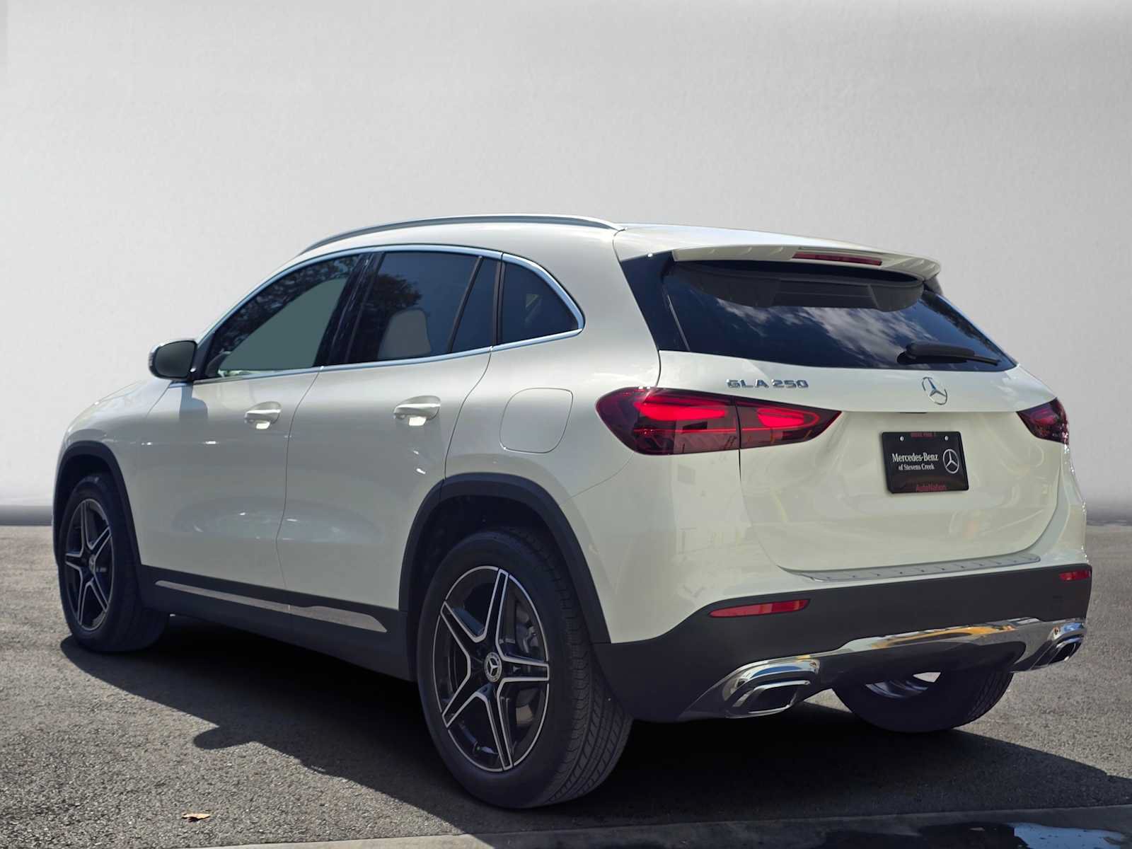 New 2026 Mercedes-Benz GLA 250 image 5