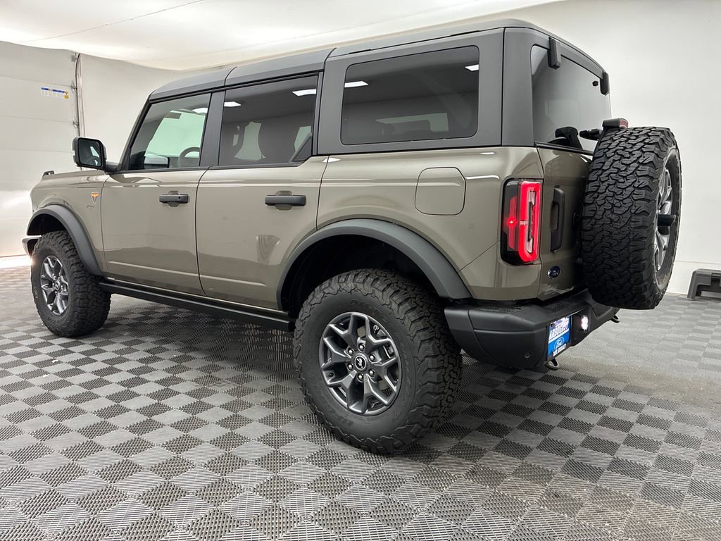 New 2025 Ford Bronco Badlands image 10