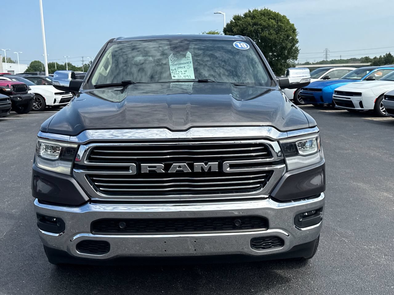 Used 2019 RAM 1500 Laramie AWD/4WD image 8
