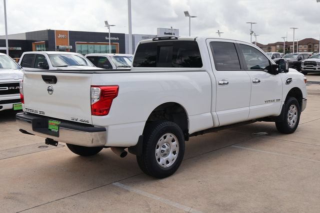 Used 2018 Nissan Titan SV AWD/4WD image 6