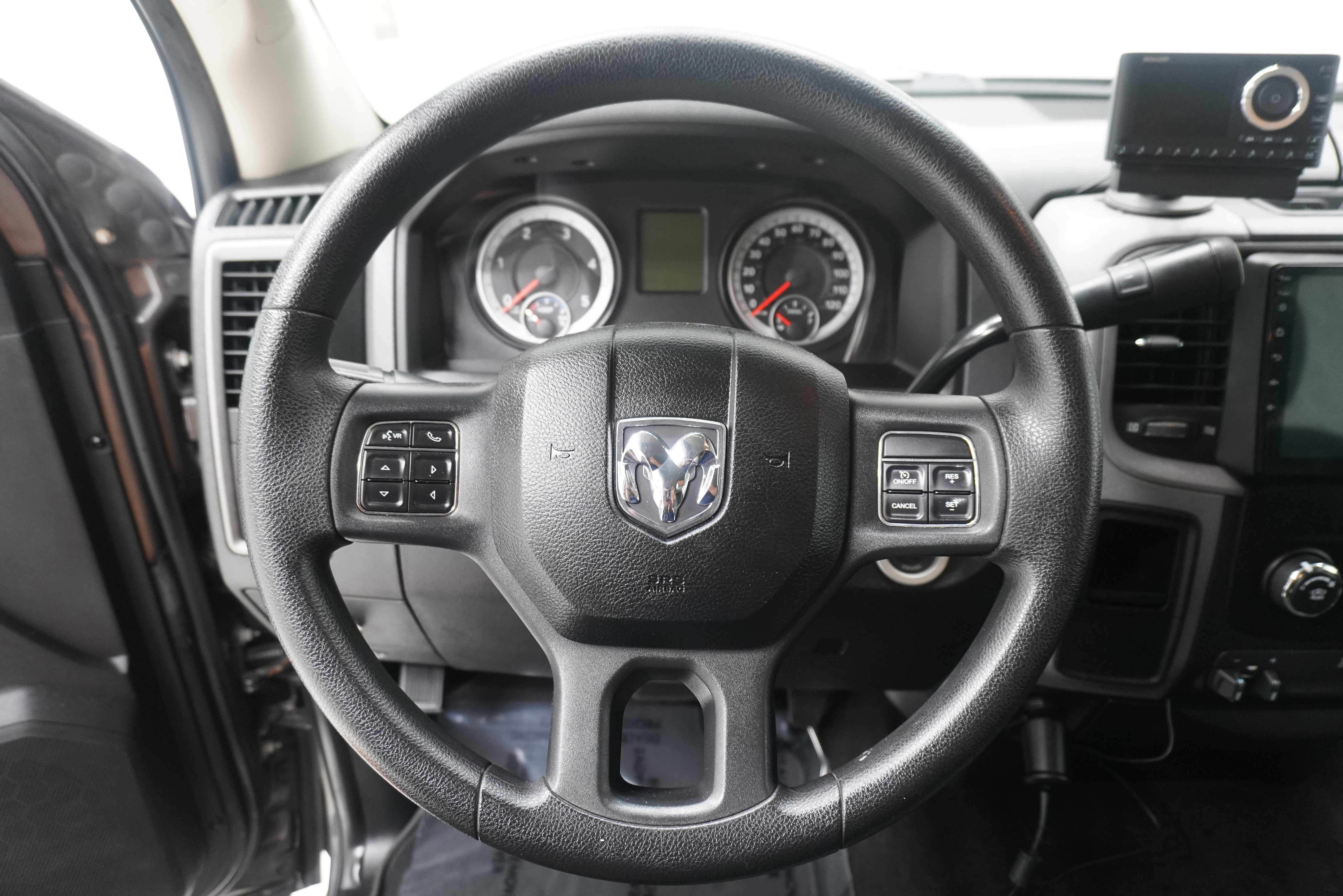 Used 2014 RAM 2500 Tradesman w/ Chrome Appearance Group RWD image 14