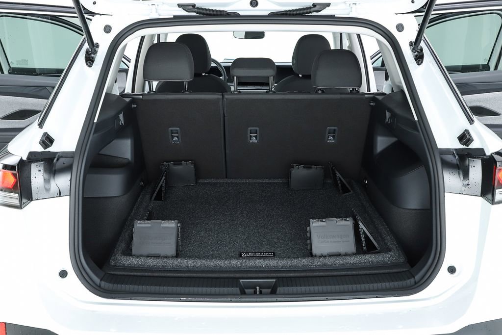 New 2026 Volkswagen Tiguan S image 28