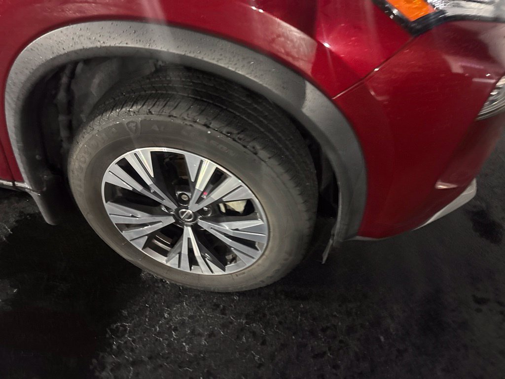 Certified 2021 Nissan Rogue SV FWD image 11