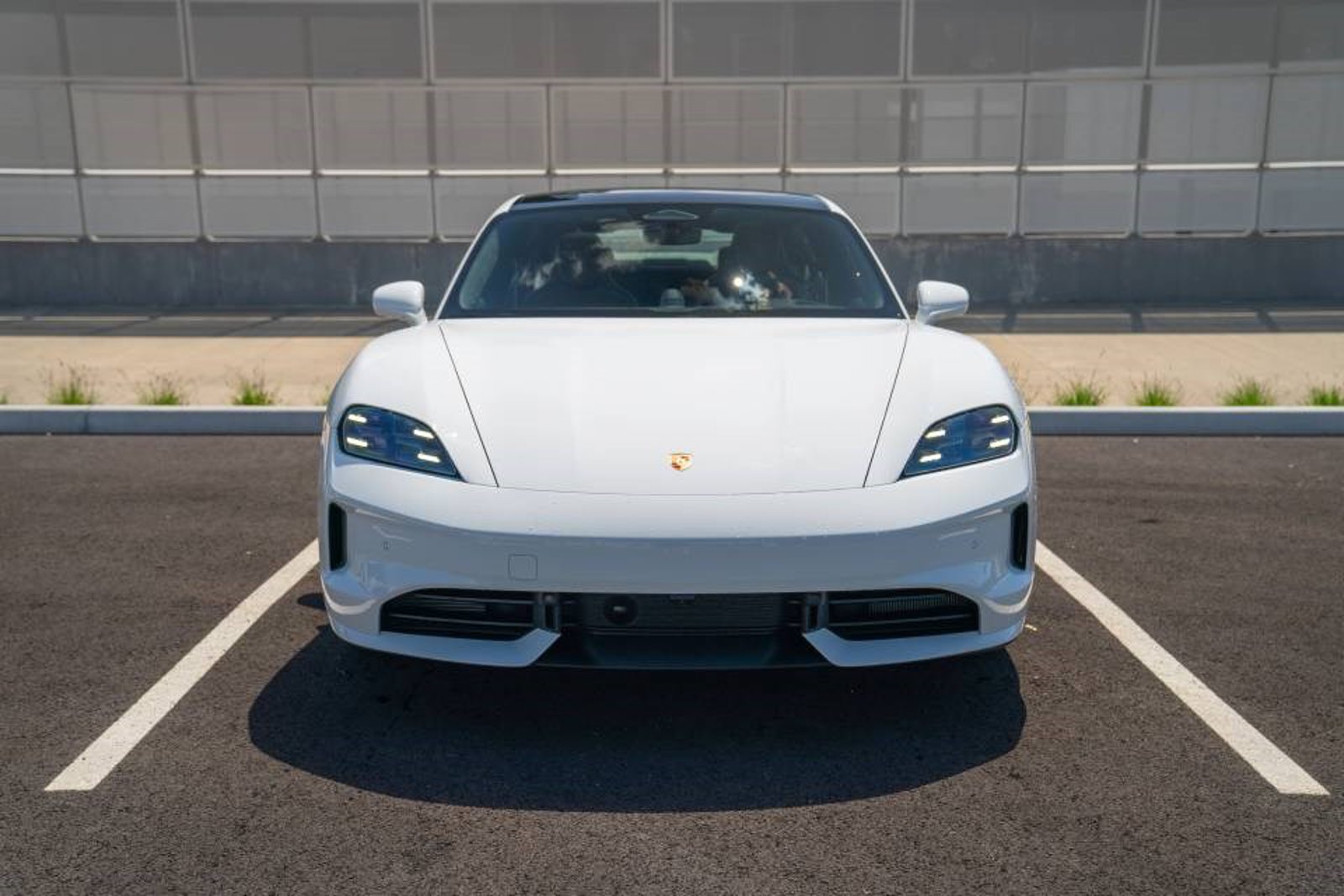New 2026 Porsche Taycan 4S AWD/4WD image 6