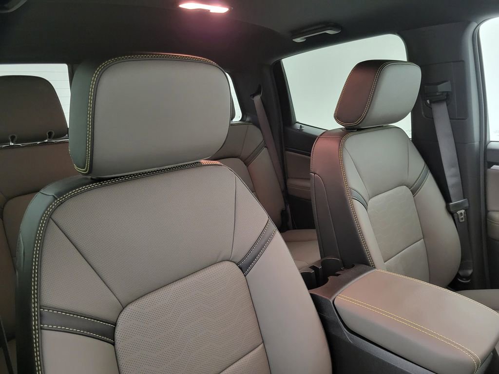 New 2026 Chevrolet Colorado ZR2 w/ Technology Package image 43