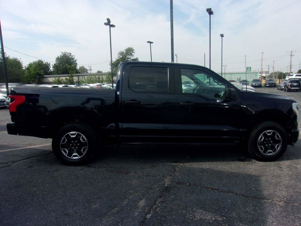 Used 2023 Ford F150 Lightning Pro AWD/4WD image 6