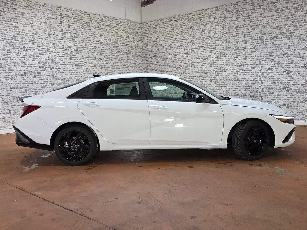 New 2026 Hyundai Elantra N Line FWD image 5