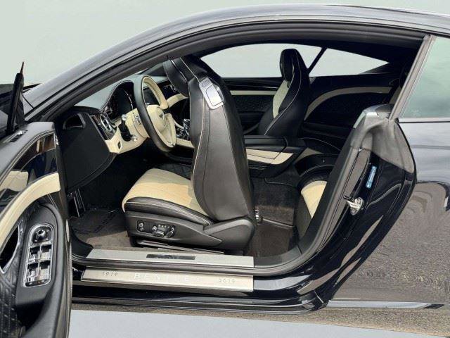 Used 2020 Bentley Continental GT AWD/4WD image 37