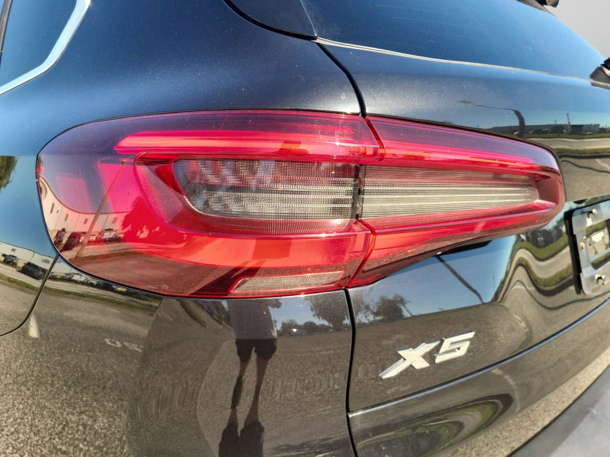 Used 2021 BMW X5 xDrive40i w/ Convenience Package image 26