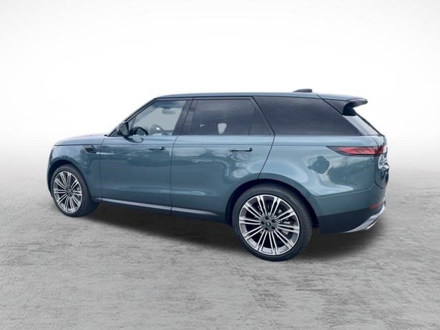 Certified 2024 Land Rover Range Rover Sport SE image 5
